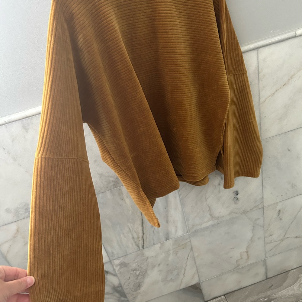 Texture and threads Madewell mustard corduroy sweater medium - Picture 4 of 6